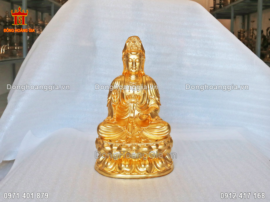 Pho tượng Phật Thích Ca Mâu Ni mạ vàng 24K được khách hàng yêu thích